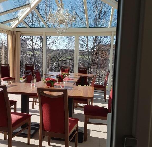 호텔 Gästehaus Staudenschloss