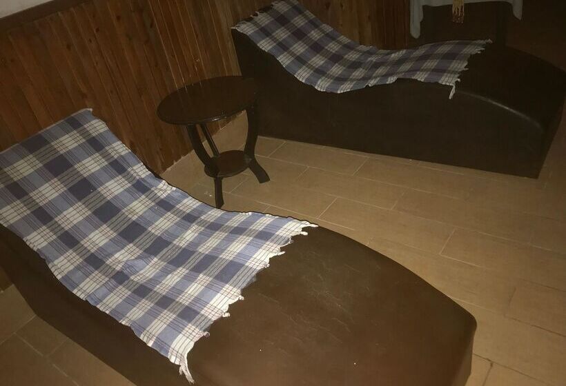 בית מלון כפרי Kahraman