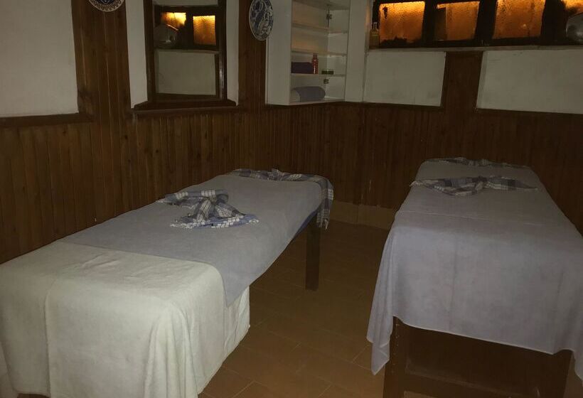 בית מלון כפרי Kahraman