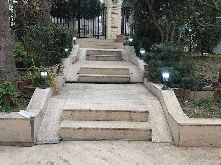 בית מלון כפרי Kahraman