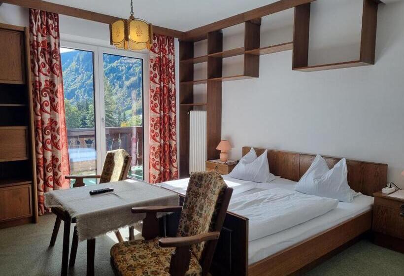 فندق Pension Kaiserer