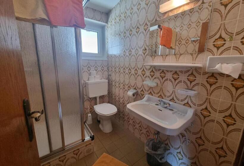 فندق Pension Kaiserer