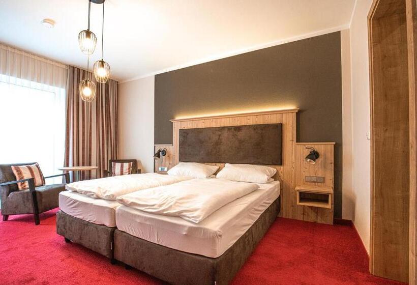 בית מלון כפרי Landgastohf Thiem