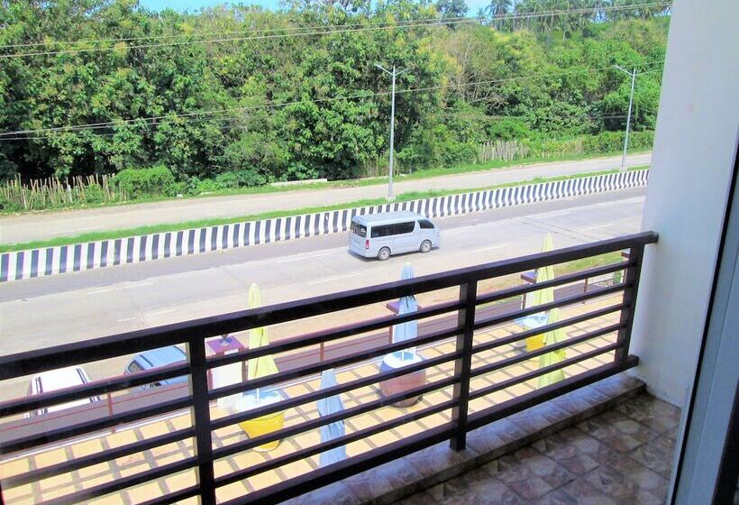 هتل Lohas Airport