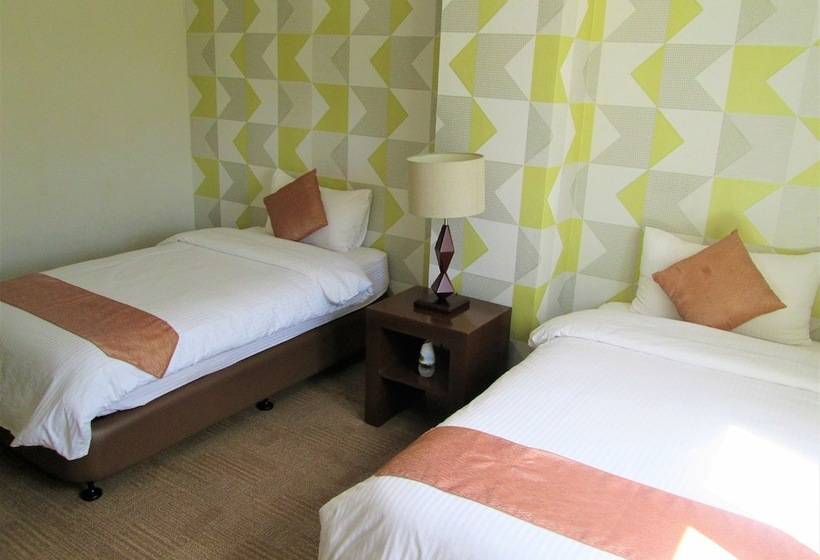 هتل Lohas Airport