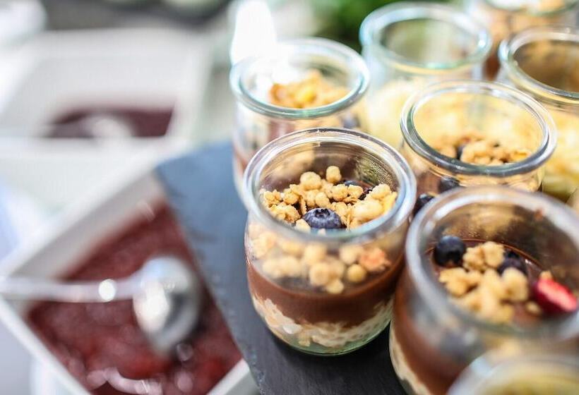 هتل Magnus Resort