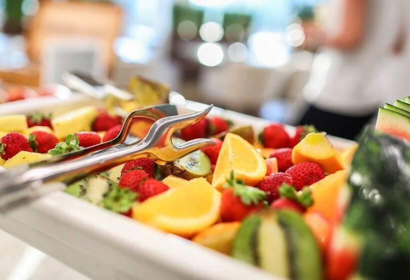 هتل Magnus Resort