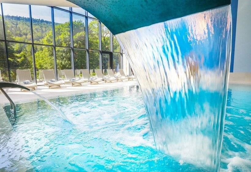 هتل Magnus Resort