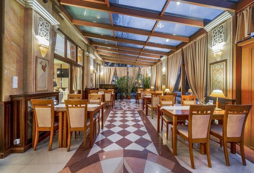 Отель Rezydent Resort