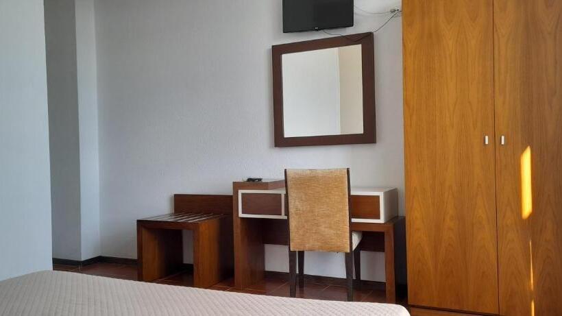 هتل روستایی Abade João