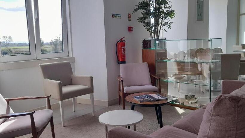 هتل روستایی Abade João