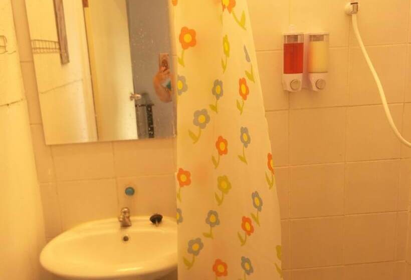 Szálloda Take Me Home   Hostel