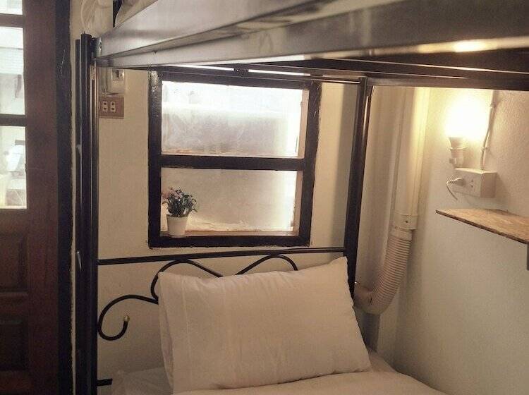 Szálloda Take Me Home   Hostel