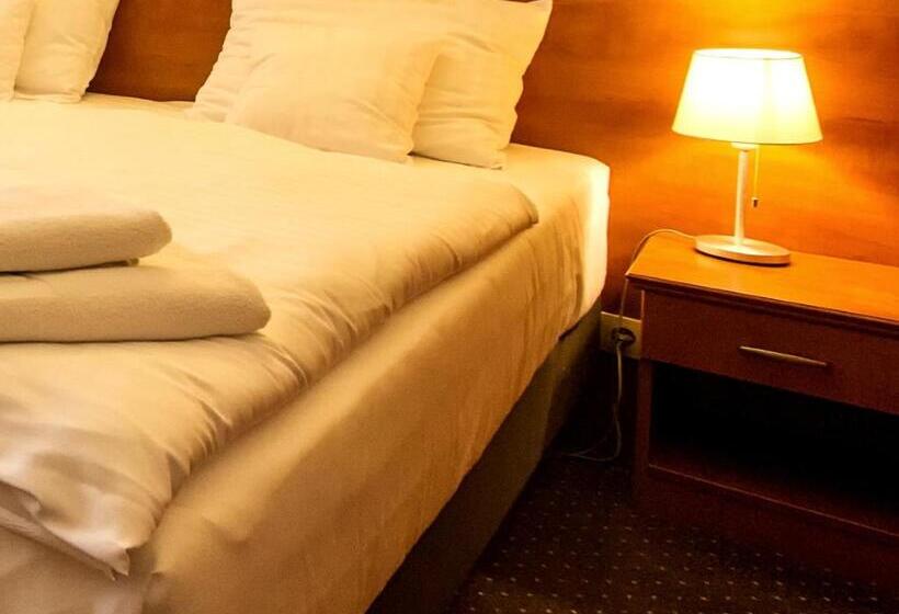 Отель Villa Anna Lisa