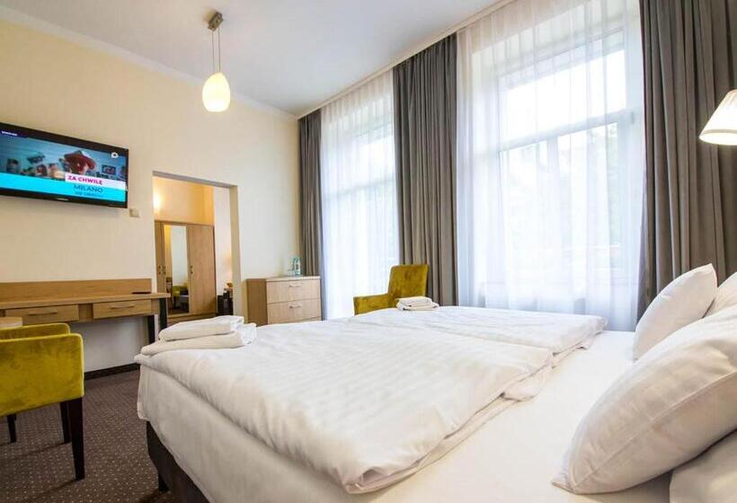 Отель Villa Anna Lisa