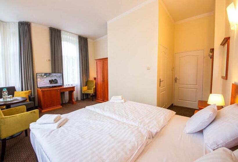 Отель Villa Anna Lisa