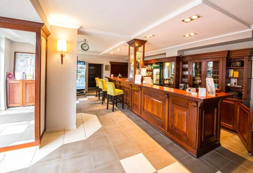 Отель Villa Anna Lisa