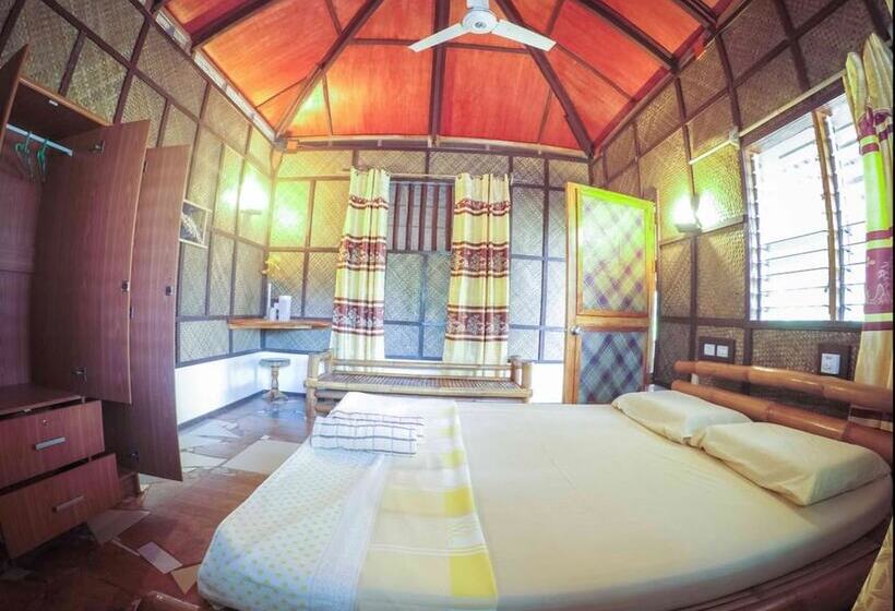 پانسیون Chelle S Guesthouse And Backpackers