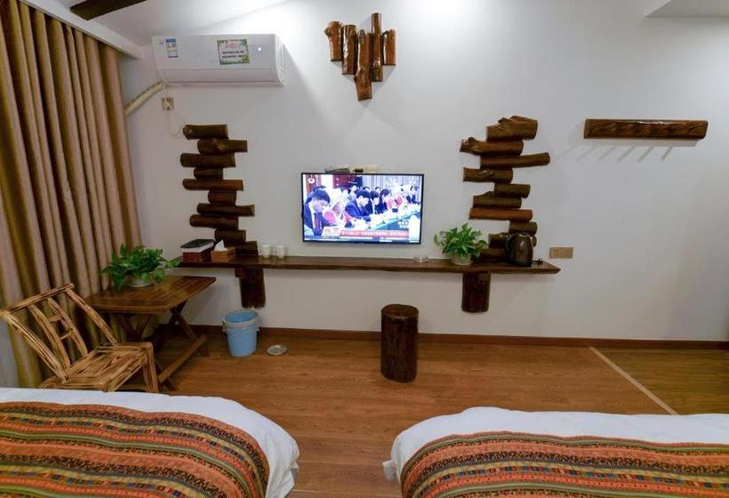 膳宿费 Floral · Spring Guesthouse Zhangjiajie