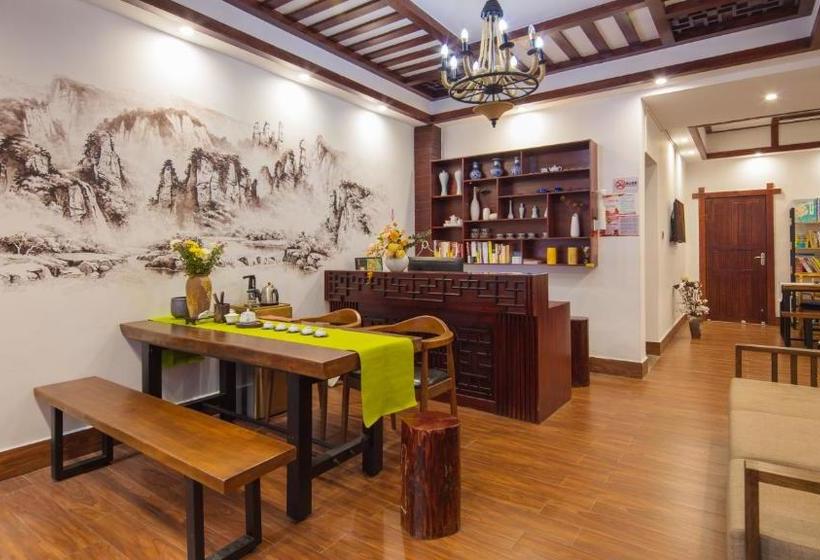 膳宿费 Floral · Spring Guesthouse Zhangjiajie