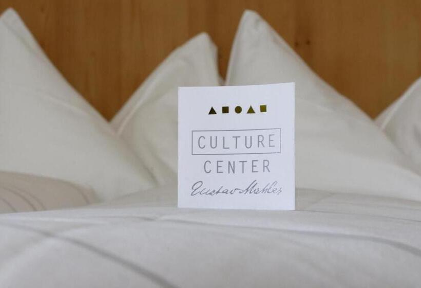 פנסיון Guesthouse   Cultural Center Gustav Mahler