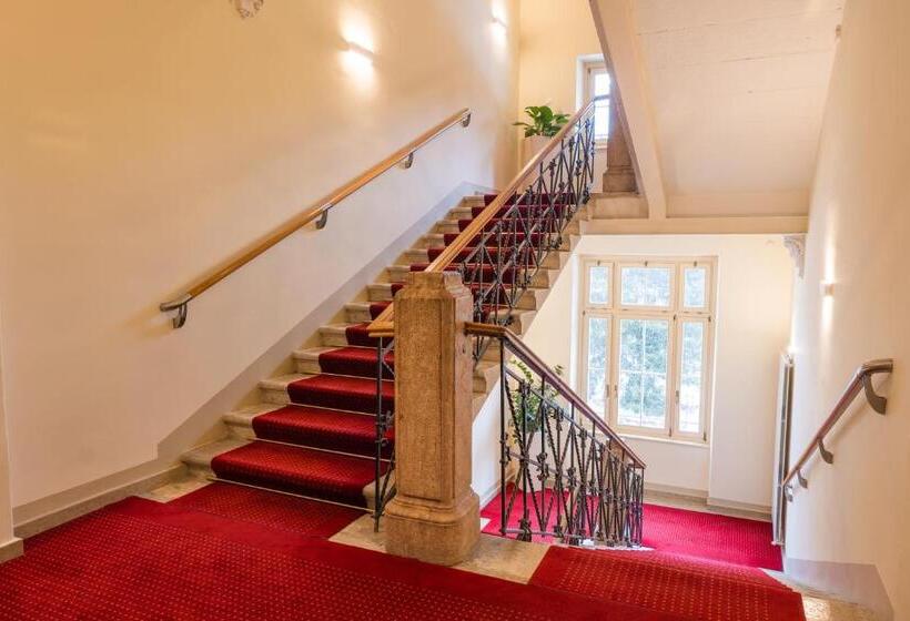 펜션 Guesthouse   Cultural Center Gustav Mahler