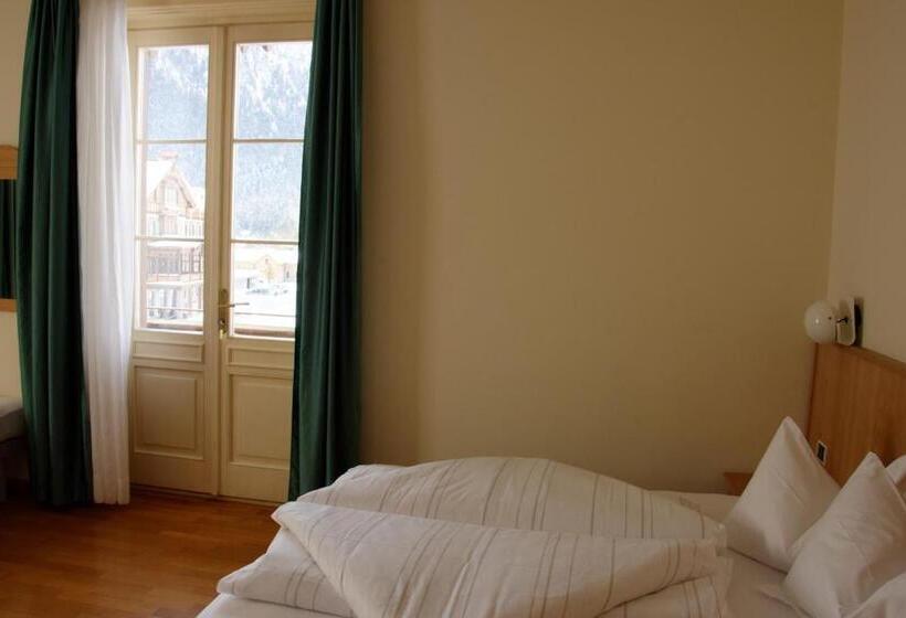 פנסיון Guesthouse   Cultural Center Gustav Mahler