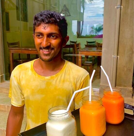 Пансион Mirage Beach House At Morava Court