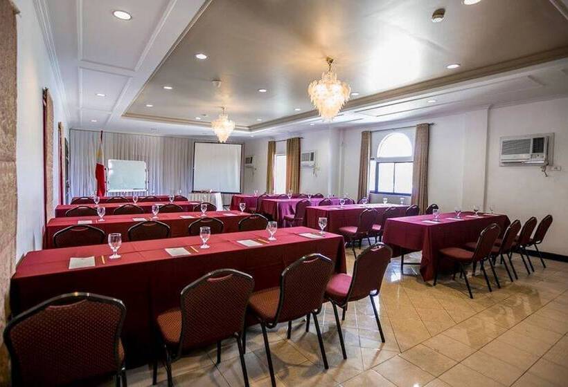 Queen Margarette Hotel   Main