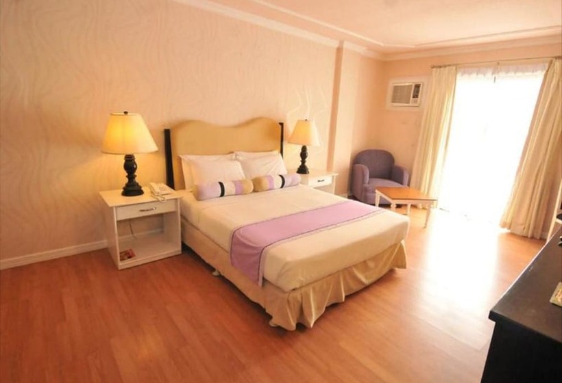 Queen Margarette Hotel   Main