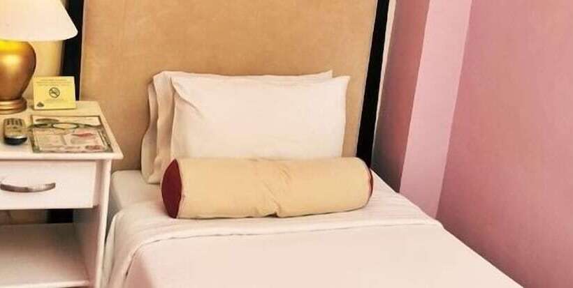 Queen Margarette Hotel   Main