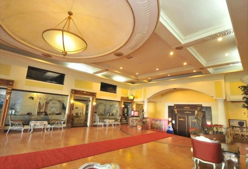 Queen Margarette Hotel   Main