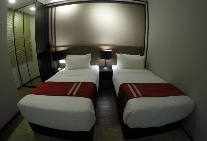 בית מלון כפרי Summertime Maritime Suites