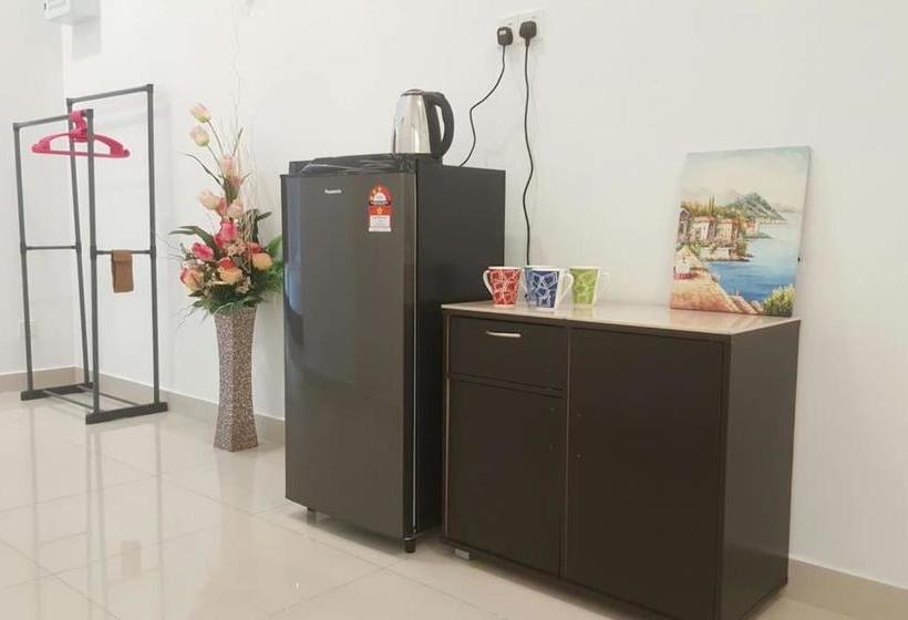 בית מלון כפרי Summertime Maritime Suites