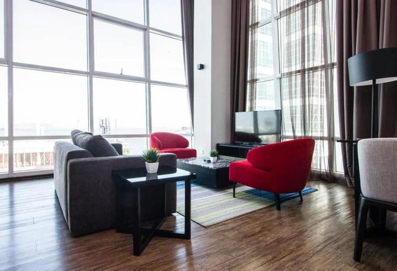 בית מלון כפרי Summertime Maritime Suites