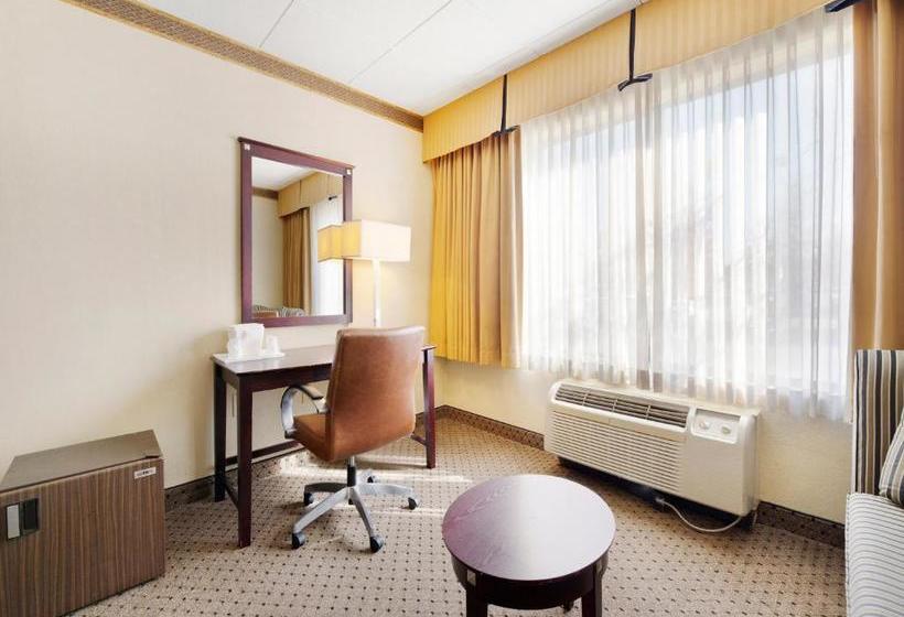 Fairbridge Hotel & Conference Center East Hanover