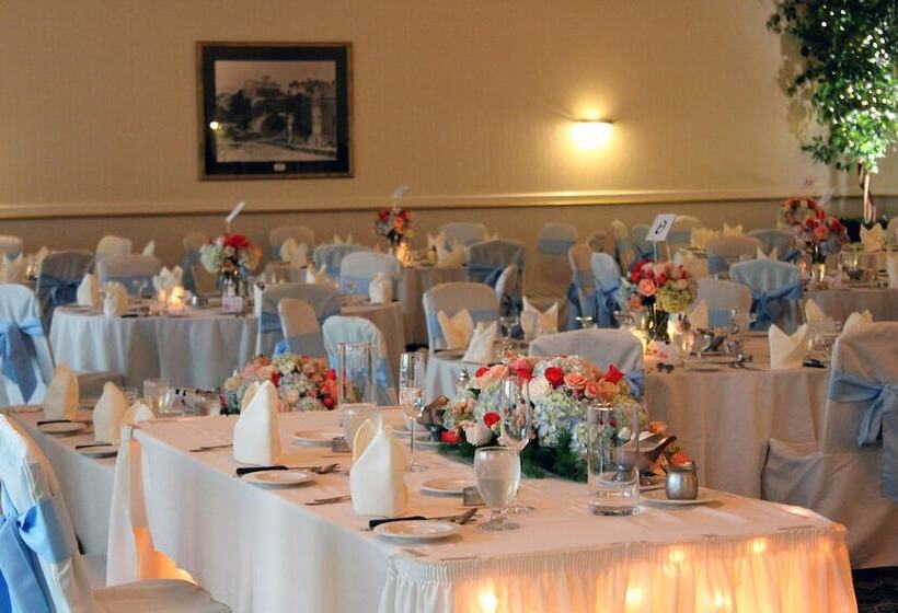 41 Lakefront Hotel, Trademark Collection By Wyndham