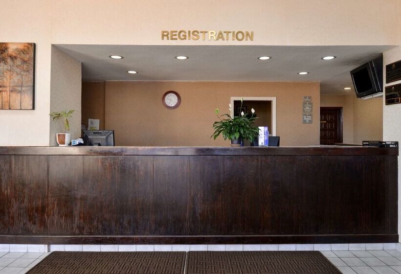 בית מלון כפרי Studio 6 Suites Memphis, Tn East Memphis