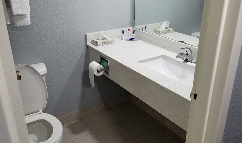 فندق Studio 6 Suites Memphis, Tn East Memphis