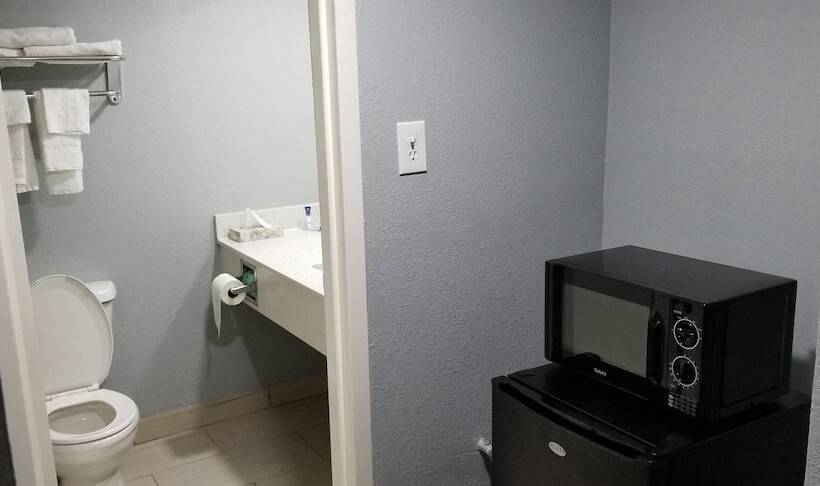 فندق Studio 6 Suites Memphis, Tn East Memphis