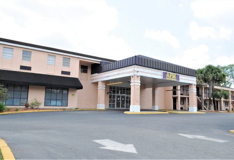 فندق Apm Inn And Suite