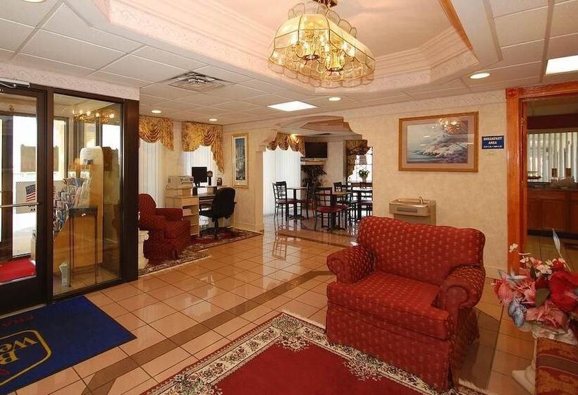 בית מלון כפרי Baymont By Wyndham Franklin