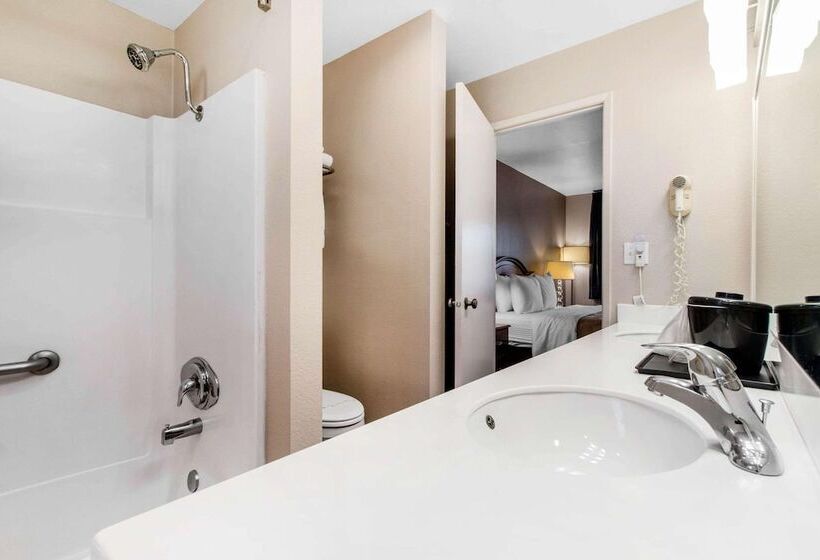 فندق Bayside Inn & Suites Eureka