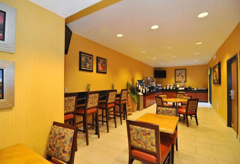 酒店 Best Western Plus Fresno Inn
