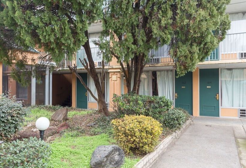 בית מלון כפרי Bossier Extended Stay