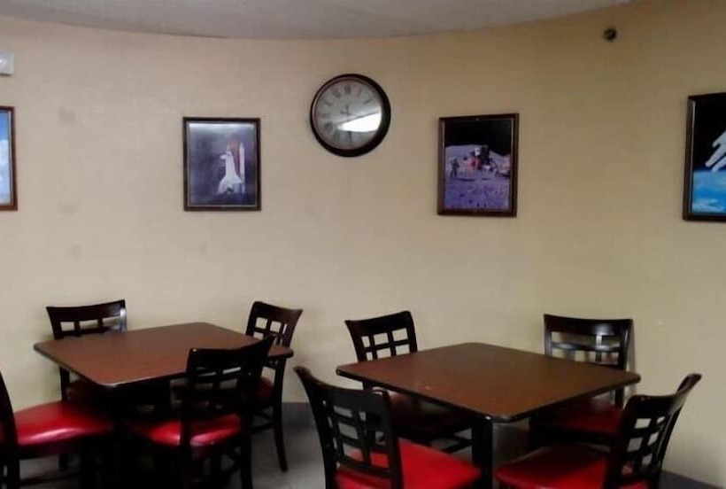 בית מלון כפרי Budgetel Inn Houston/nasa