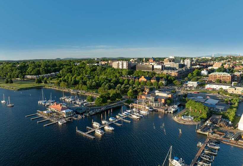 هتل Champlain Burlington, Curio Collection By Hilton