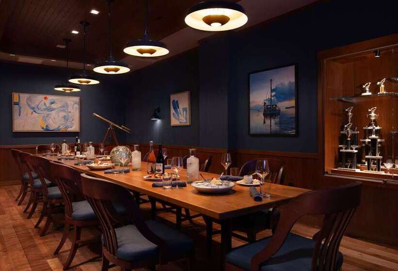 هتل Champlain Burlington, Curio Collection By Hilton