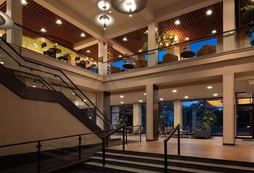 هتل Champlain Burlington, Curio Collection By Hilton