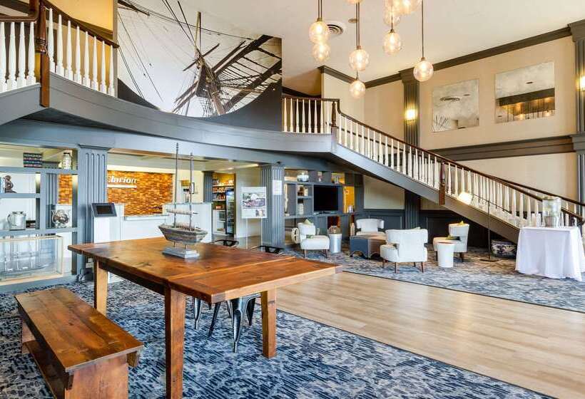 ホテル Clarion Inn Seekonk   Providence